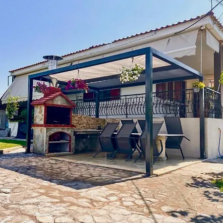 Alexander Tatil Evi